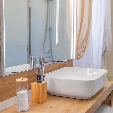 Blossom - Free Parking A Few Steps From Lejlighed Lecco