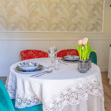 Blossom - Free Parking A Few Steps From