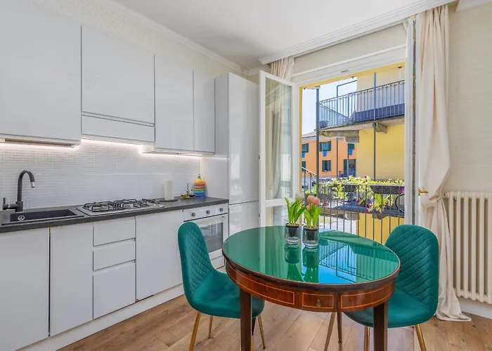 Blossom - Free Parking A Few Steps From Lecco