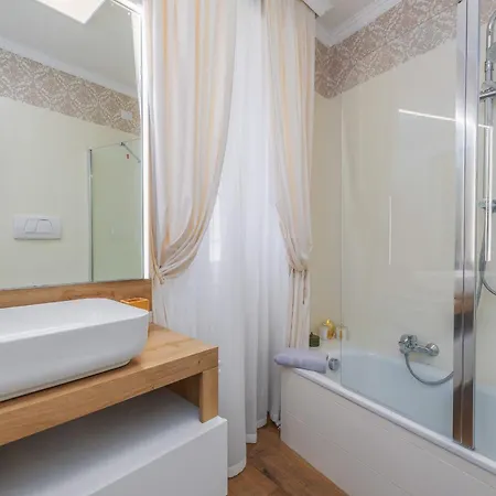 Blossom - Free Parking A Few Steps From Apartman