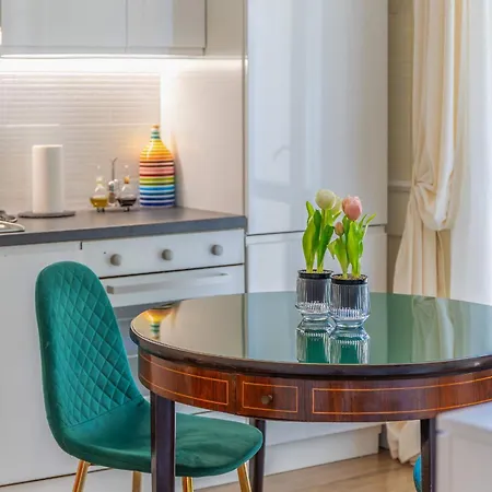 Blossom - Free Parking A Few Steps From Apartman *