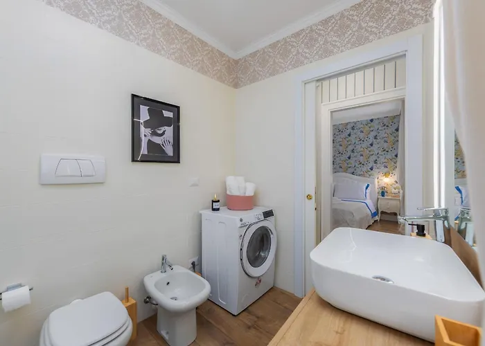 Blossom - Free Parking A Few Steps From Апартаменты