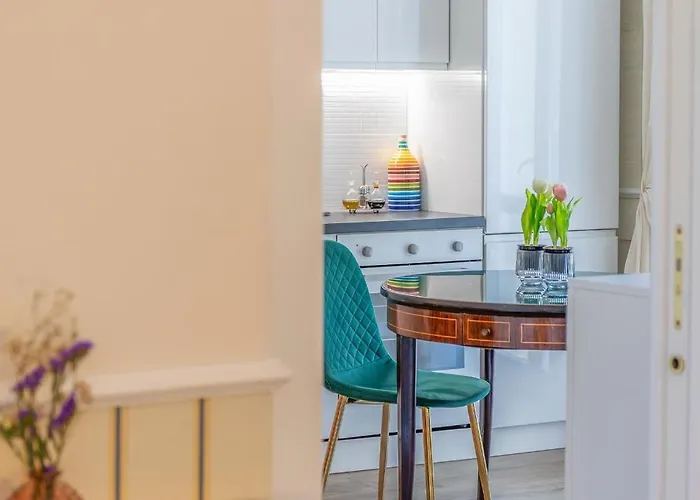 Blossom - Free Parking A Few Steps From Лекко